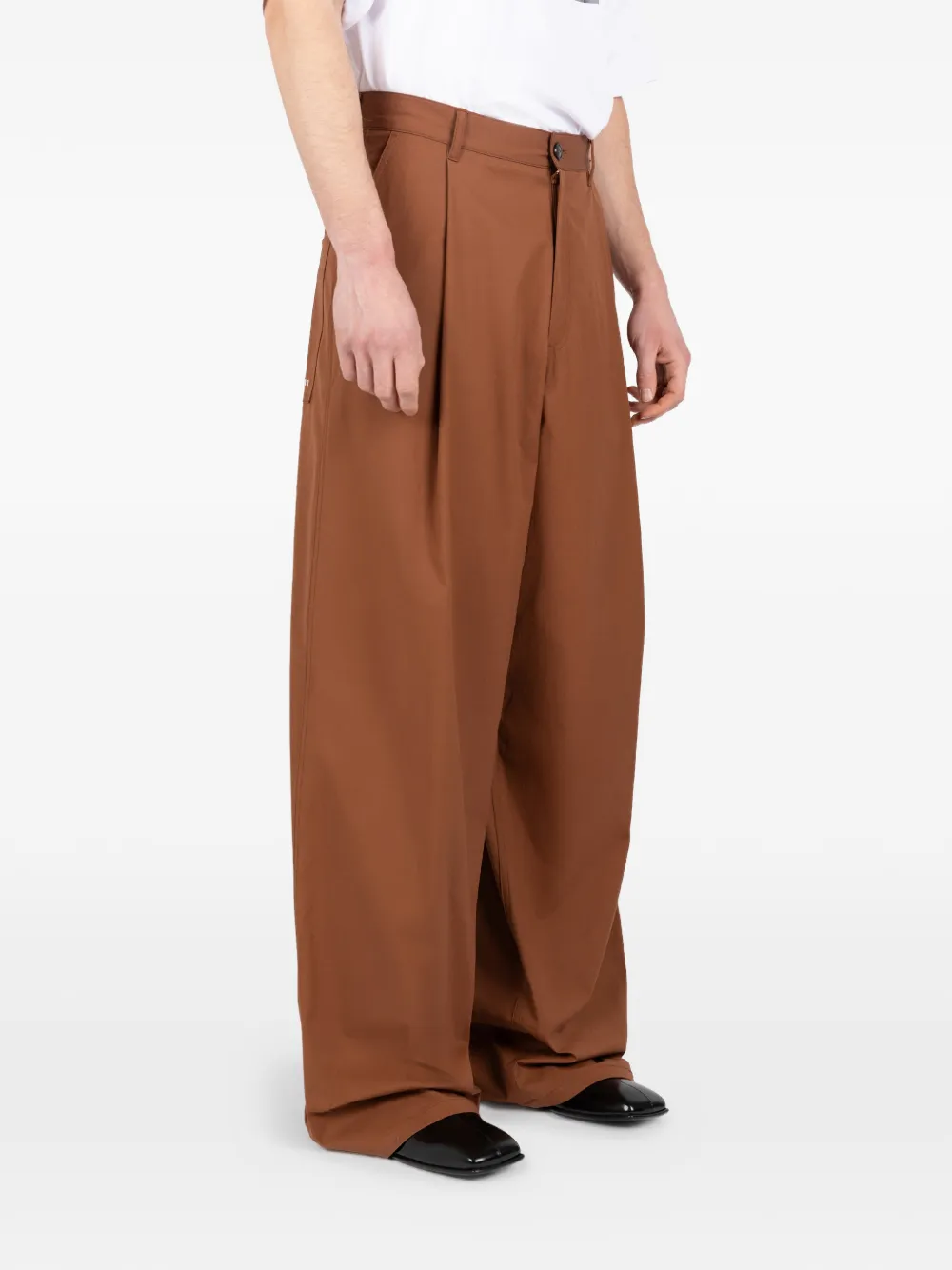 Pleated Wide Trousers