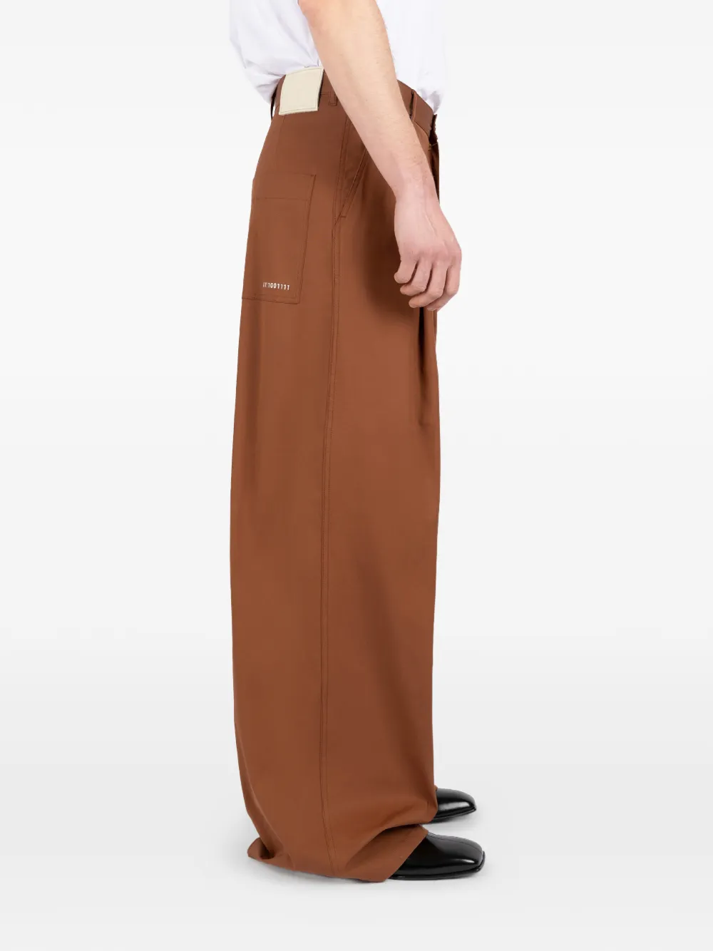Pleated Wide Trousers
