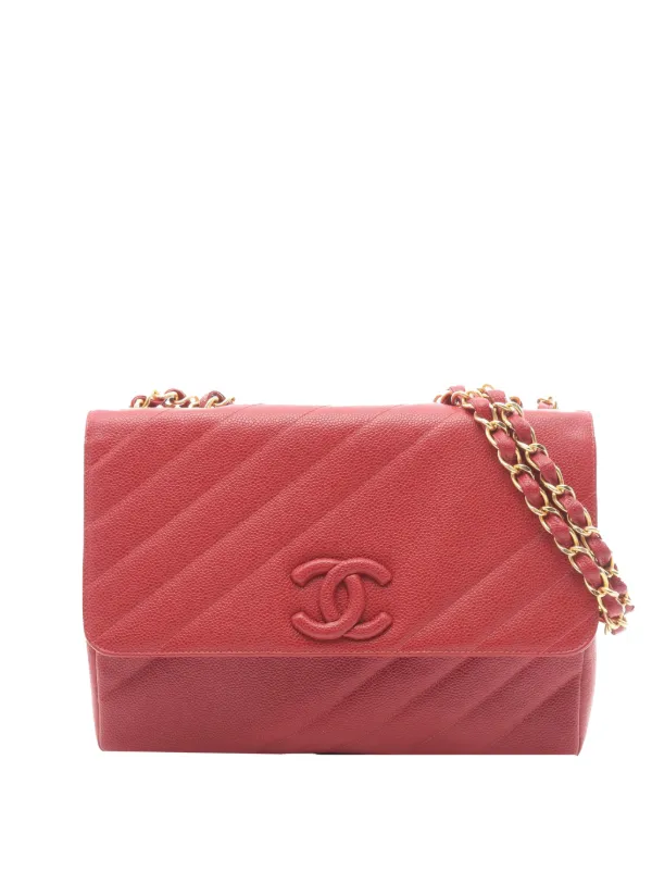 Chanel Pre-owned 1994-1996 Jumbo Diagonal Quilt Flap Bag Shoulder Bag in Red