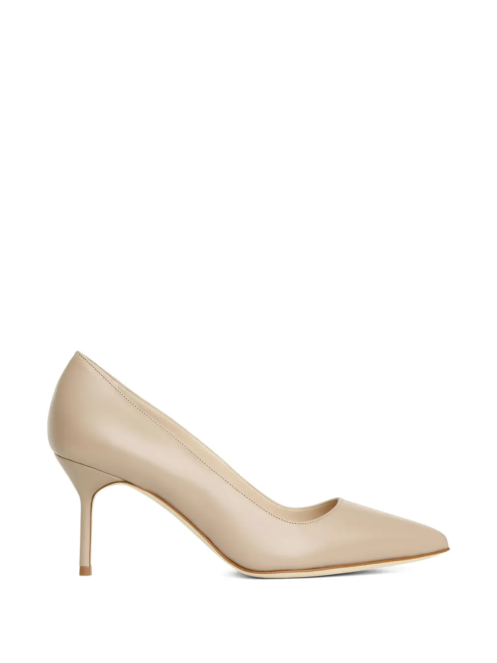 Manolo Blahnik Pumps met puntige neus Beige