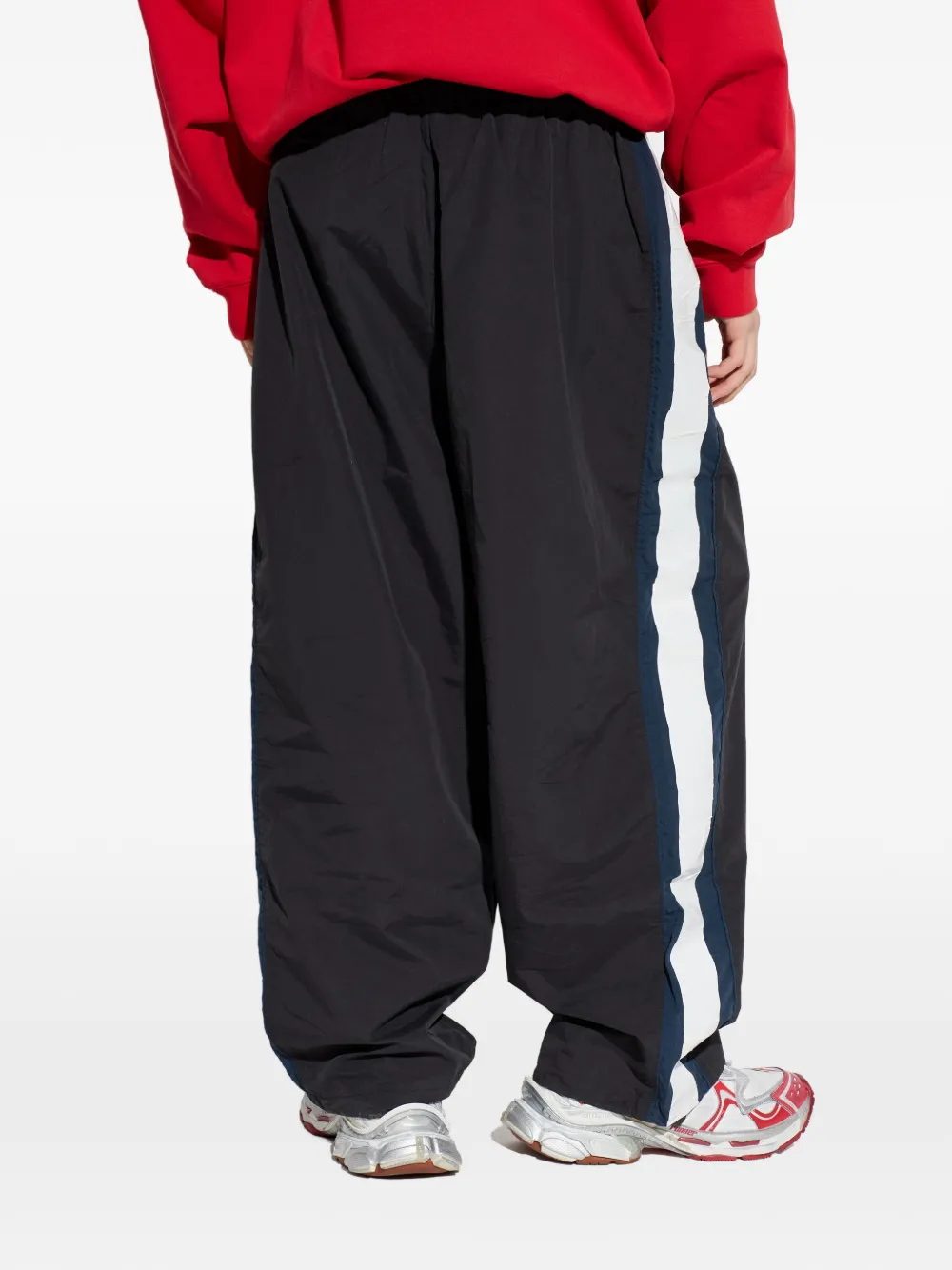 VETEMENTS Trainingsbroek met zijstreep Zwart