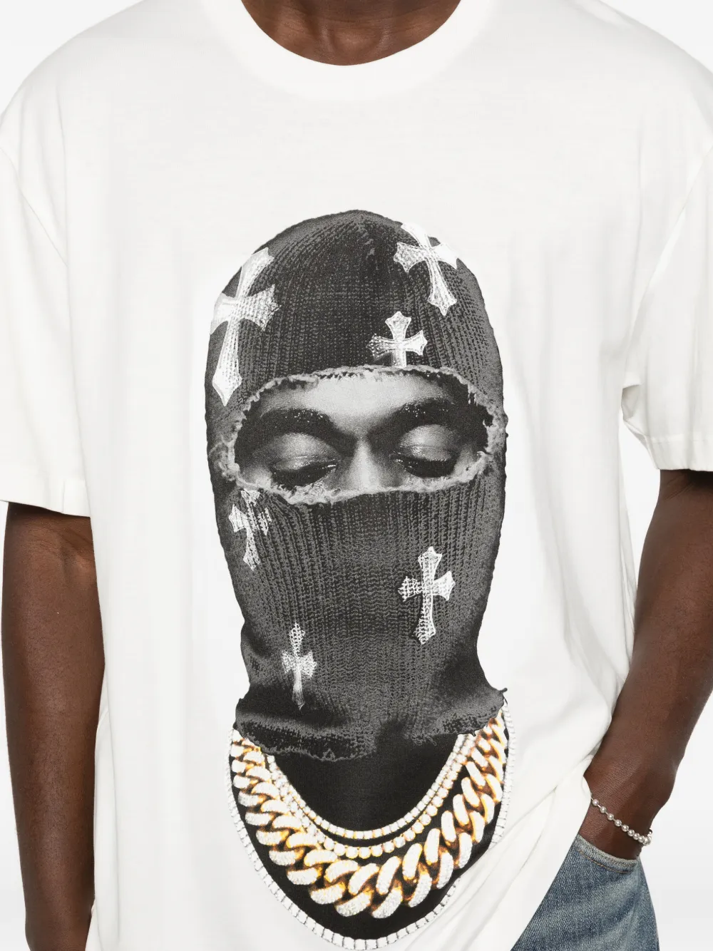 Ih Nom Uh Nit Mask Crosses T-shirt met print Wit
