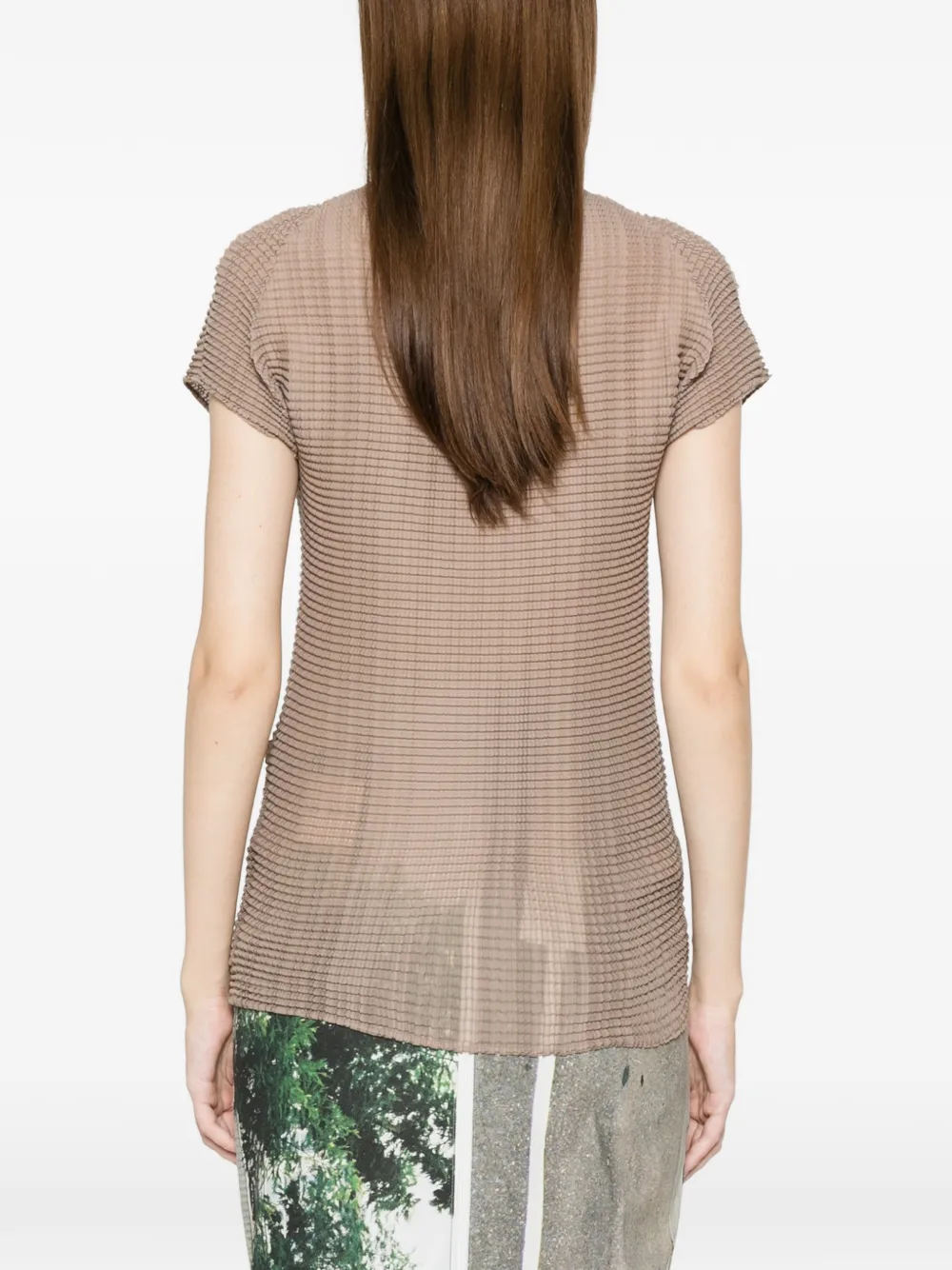 ribbed high-neck shirt
