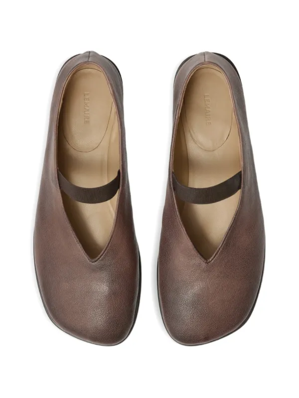 LEMAIRE Glove Ballerina In Leather | Brown | FARFETCH