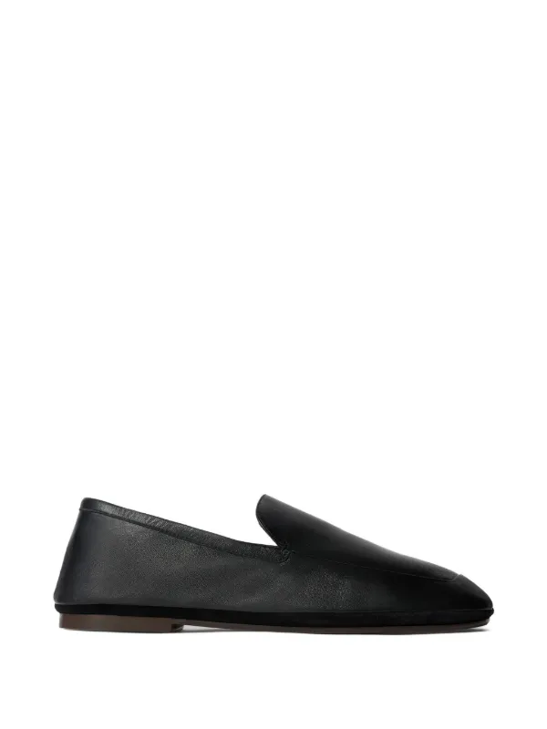 LEMAIRE ナッパレザースリッポン | ブラック | FARFETCH JP