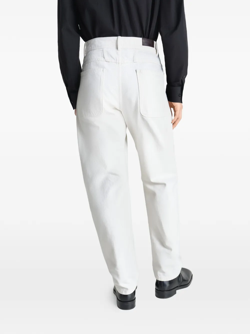 LEMAIRE Jeans met meerdere zakken en riemlus Wit