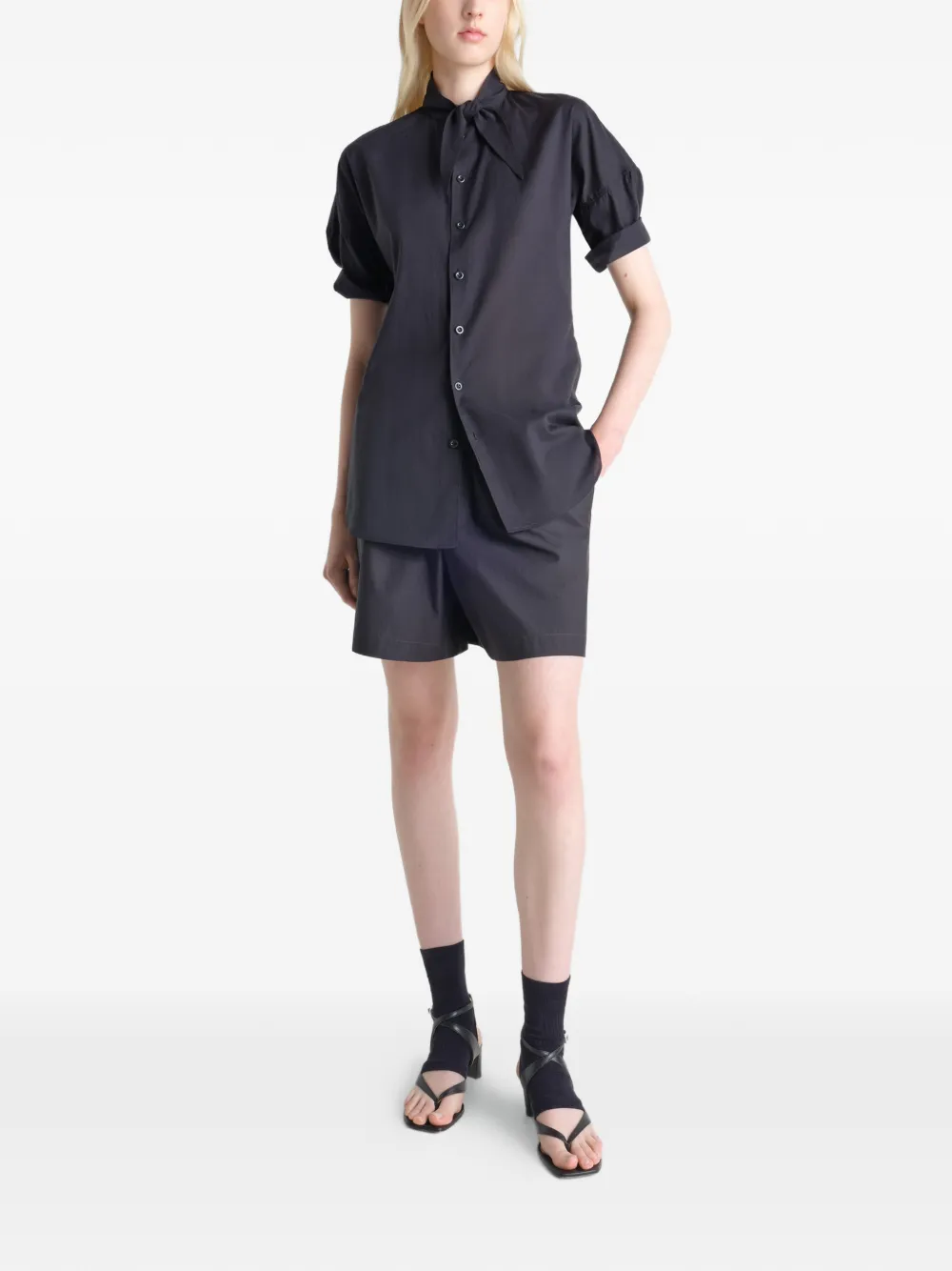 LEMAIRE Blouse met sjaaldetail en korte mouwen Zwart