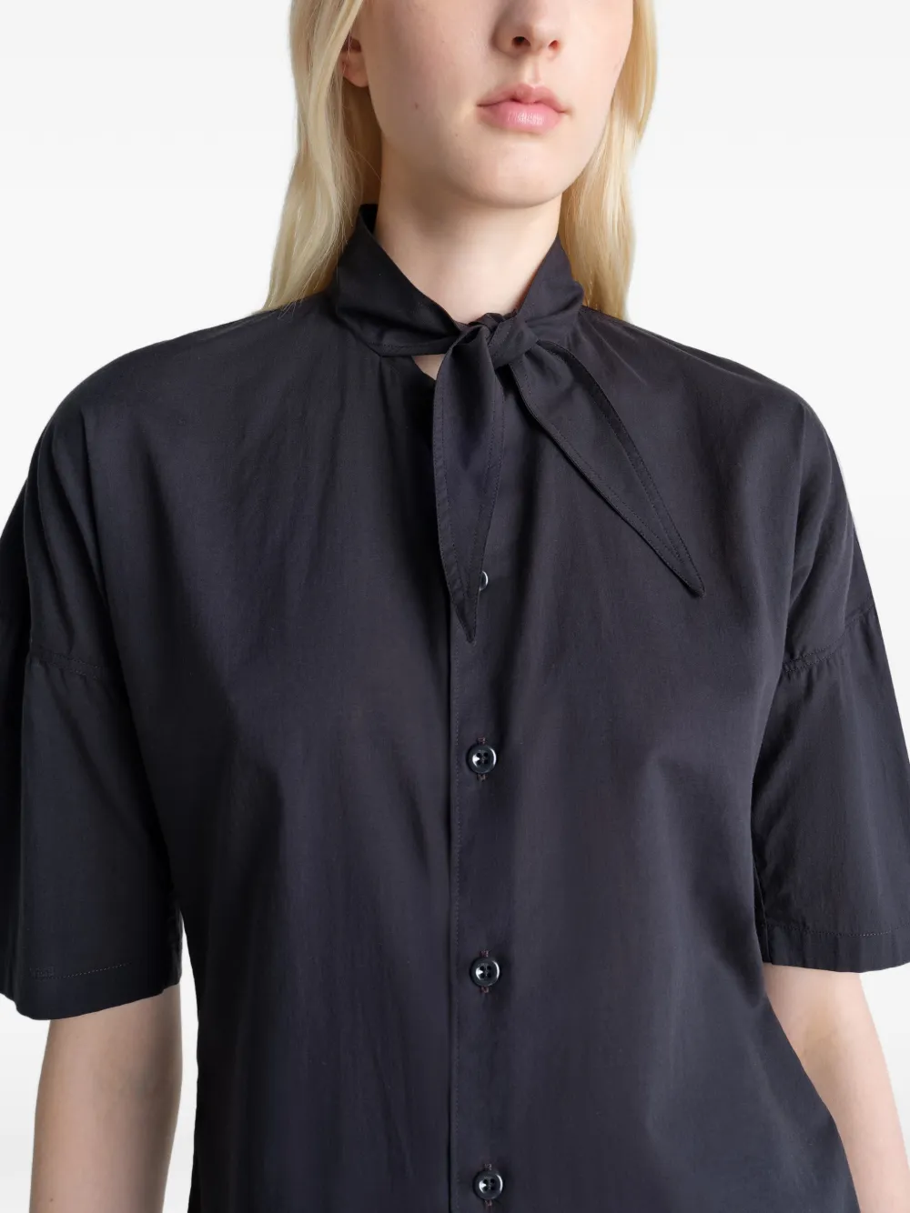 scarf-detail short-sleeve shirt