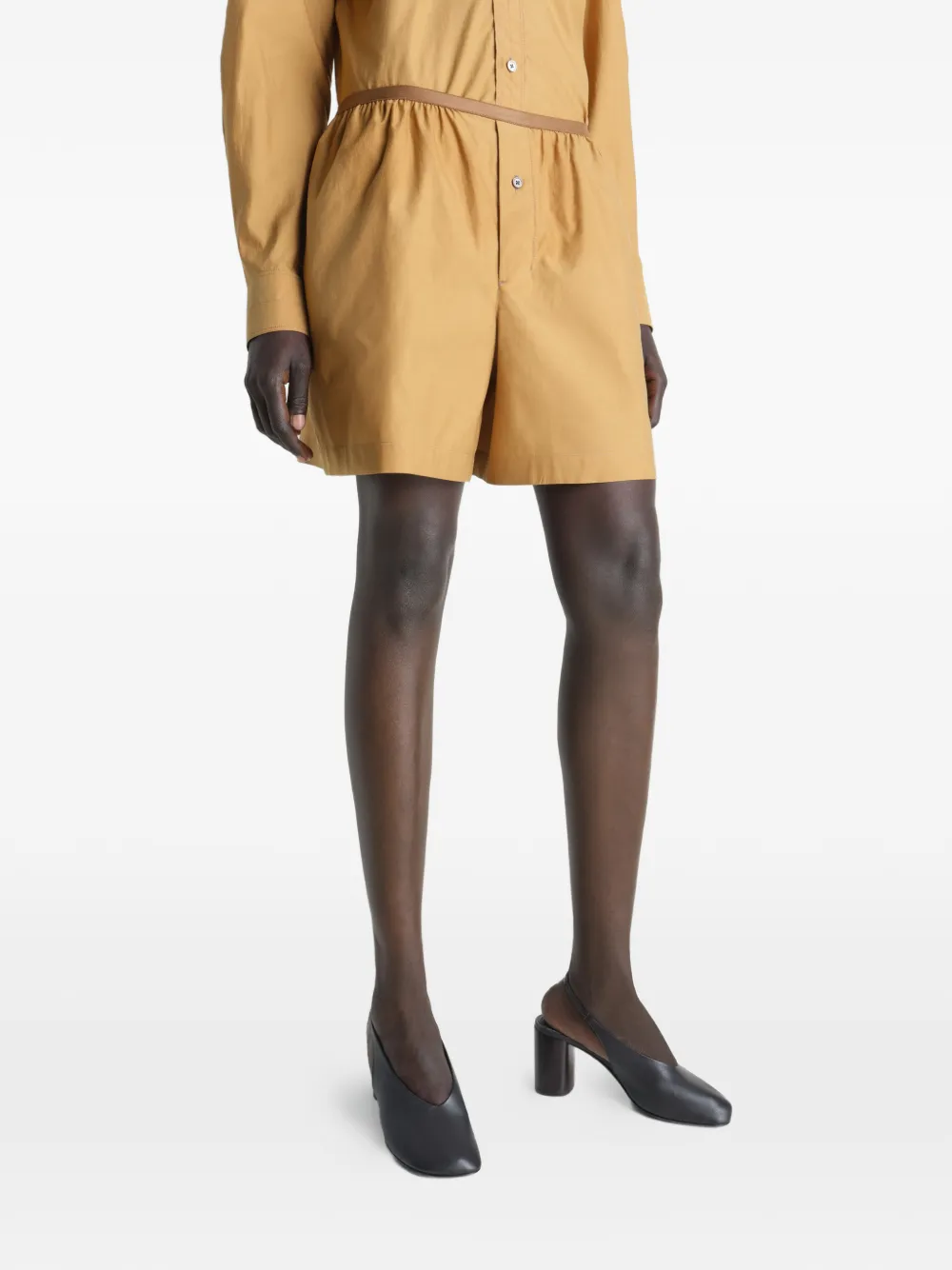  Lemaire Buttoned Elasticated Shorts - Neutrals 