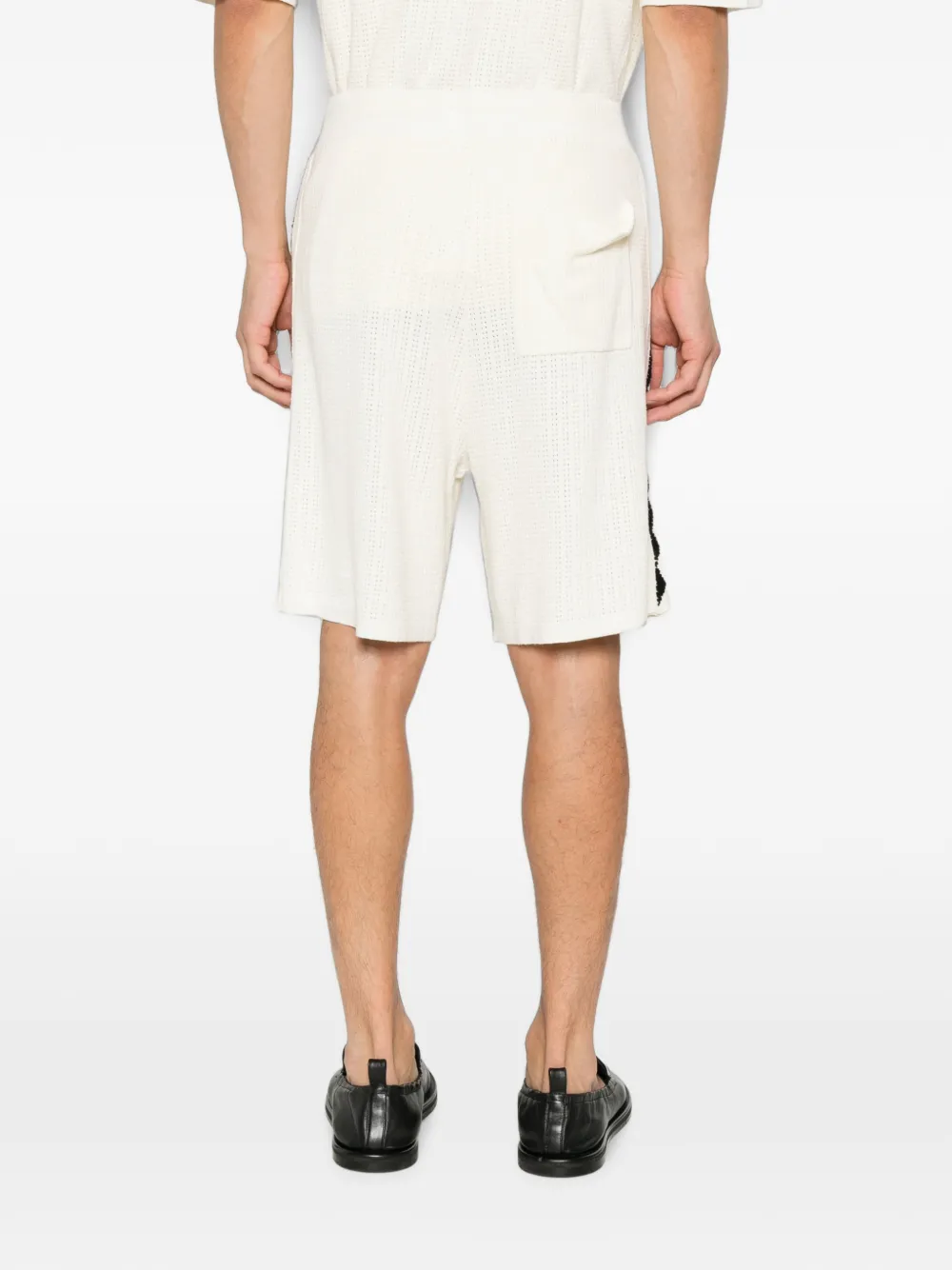 COMMAS Shorts met geborduurde driehoek Wit