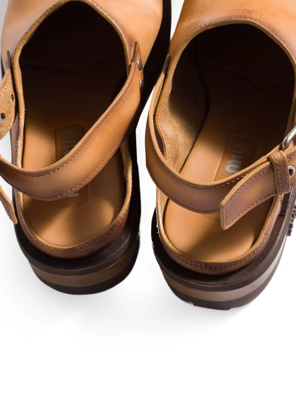 Miu Leren muiltjes met gesp Bruin