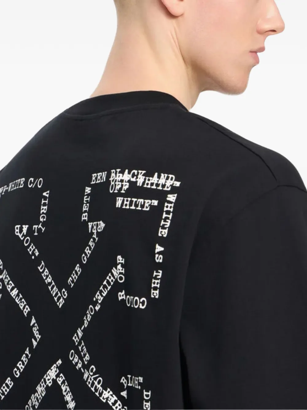 Off-White Type Arrow Skate T-shirt Zwart