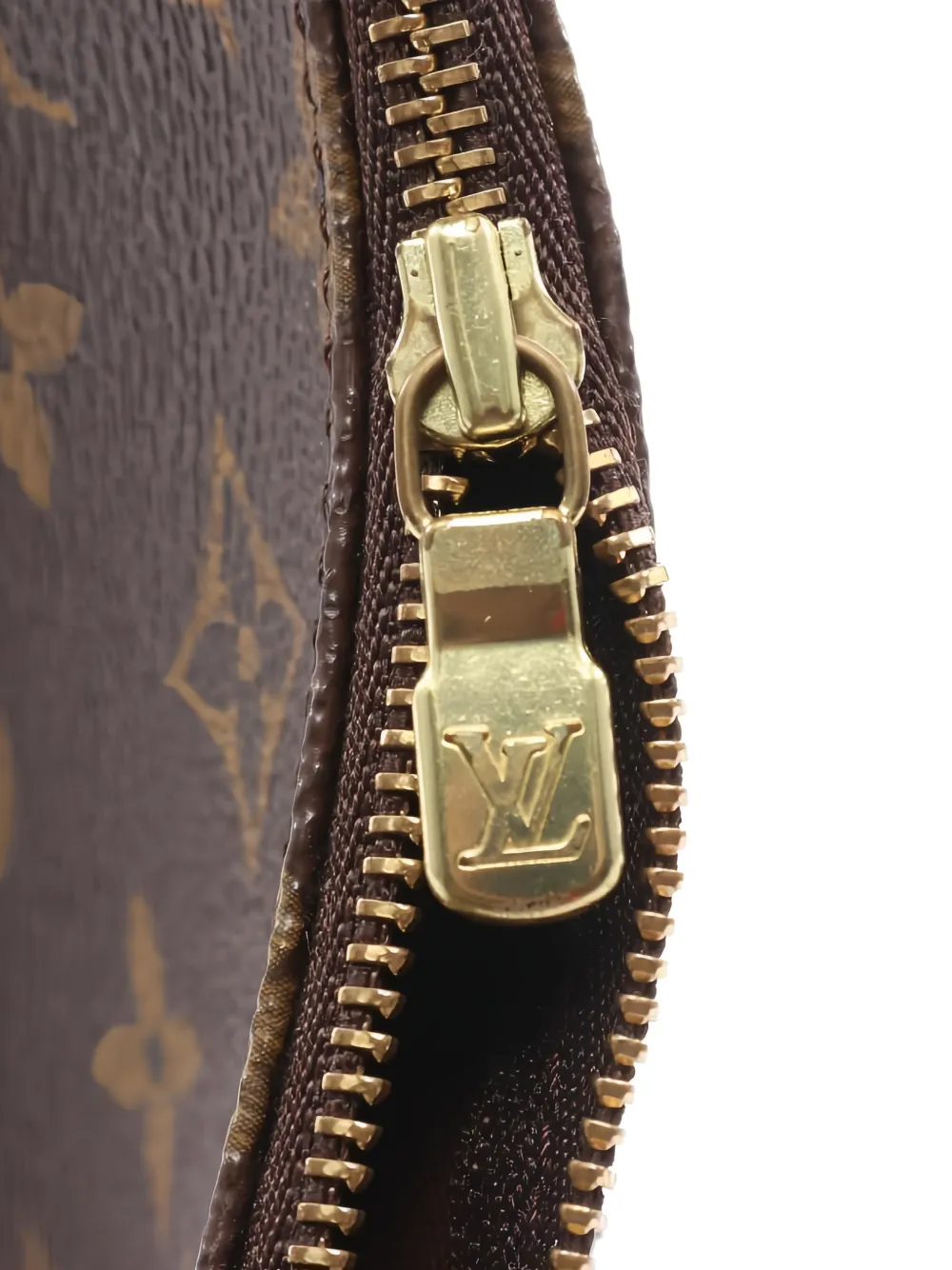 2000 Monogram Pochette