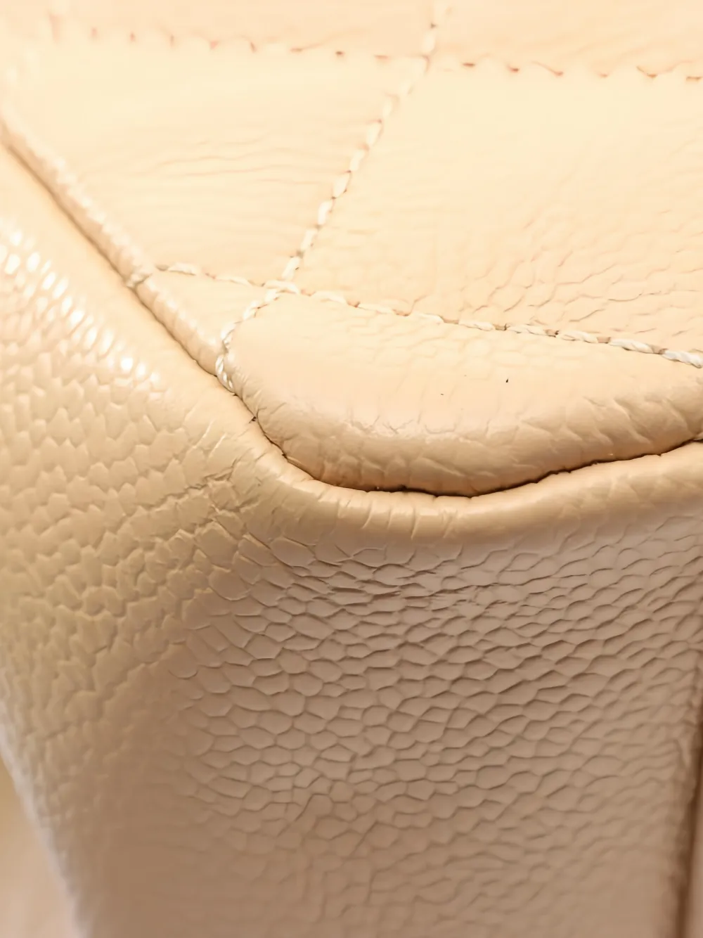 2013-2014 Diamond-Quilting Chain-Strap Shoulder Bag