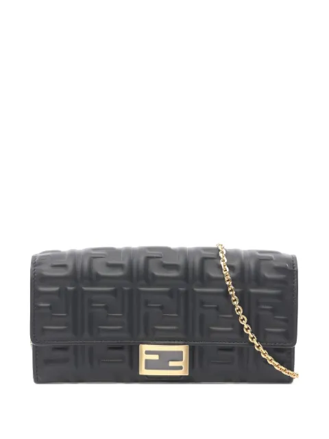 Fendi Pre-Owned 2020s embossed clutch bag