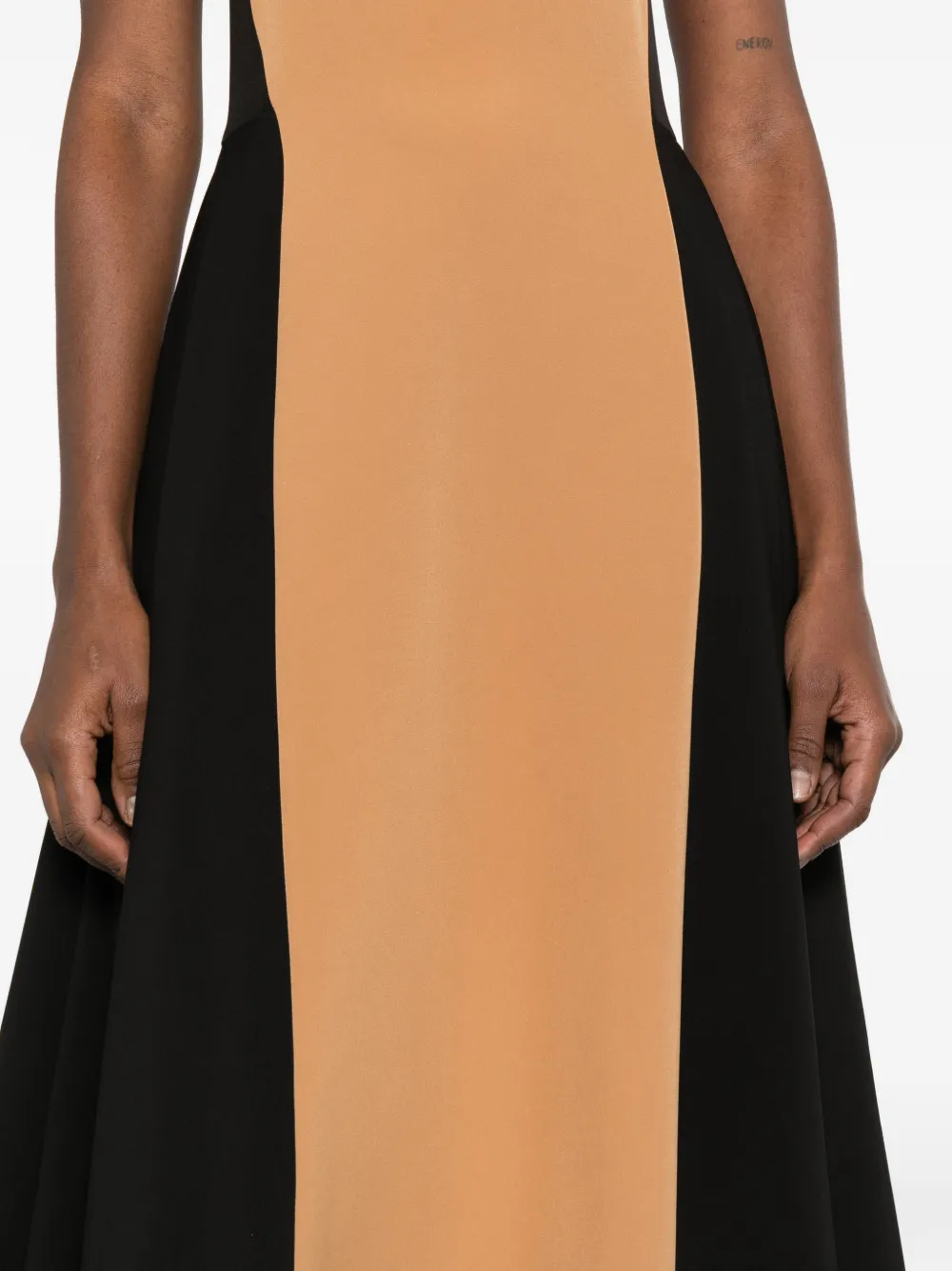Atu Body Couture Mouwloze maxi-jurk Zwart