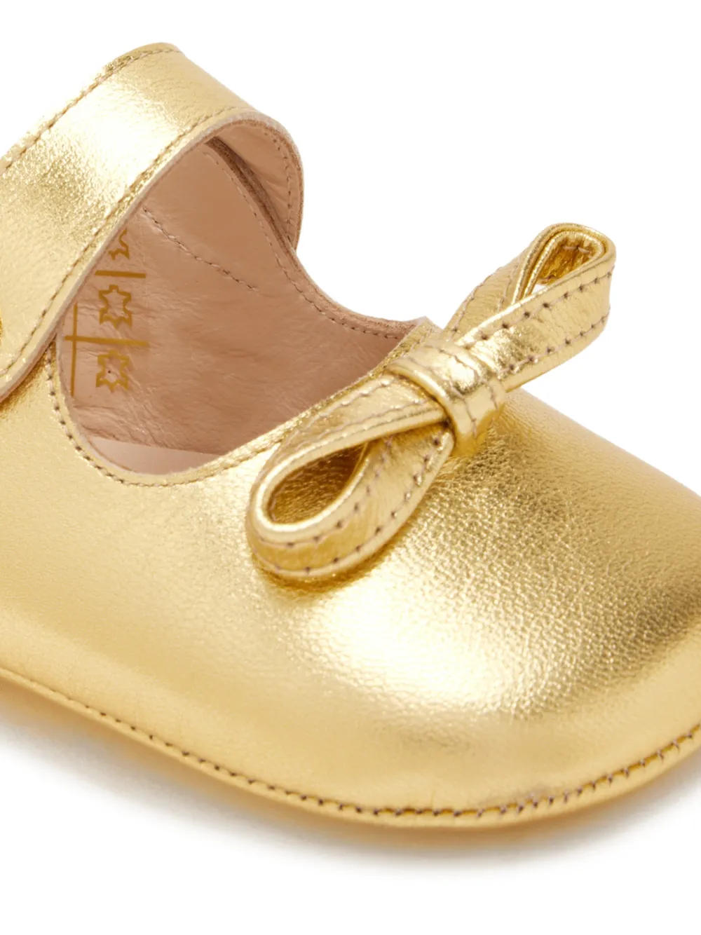 Andrea Wazen Ballerina's met strikdetail Goud