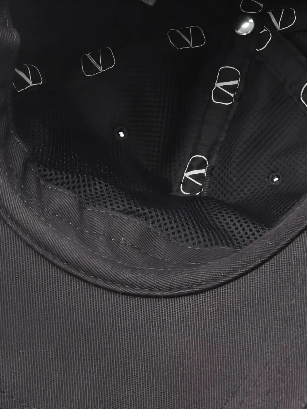 2000s Vlogo Signature Cap