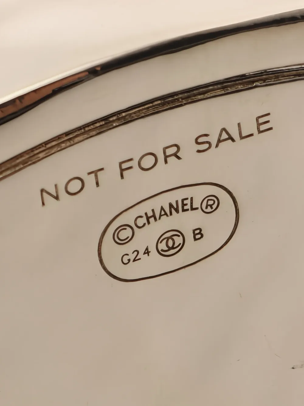 『未使用』CHANEL Lunar New Year 2025 限定 キャンドル CHANEL Pre-Owned Lunar New Year 烛台（2025年典藏款） | 白色