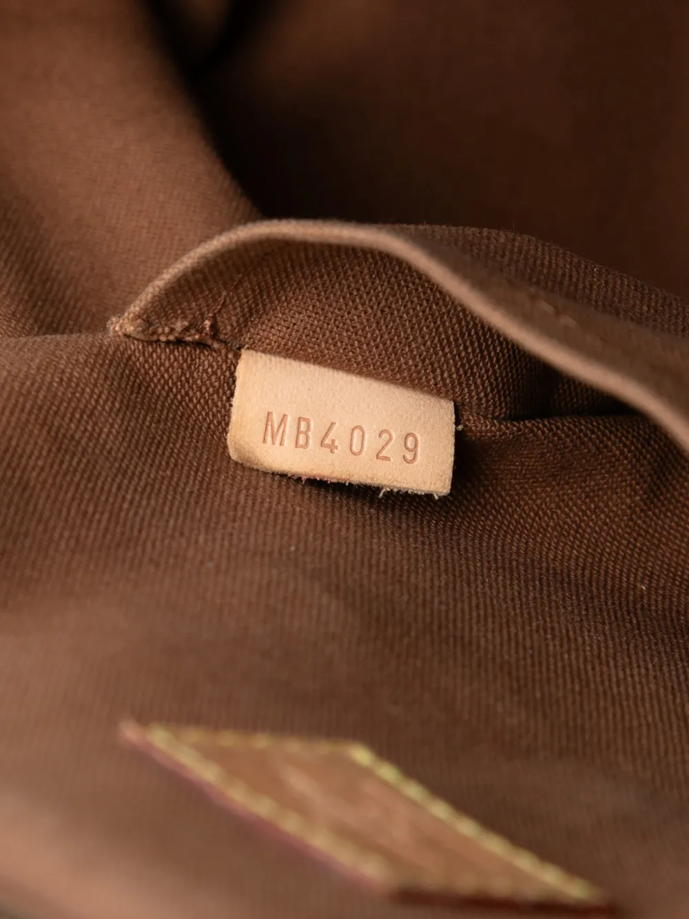 2009 Monogram Tivoli Gm Shoulder Bag