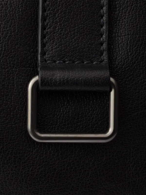 Prada レザー メッセンジャーバッグ | ブラック | FARFETCH JP