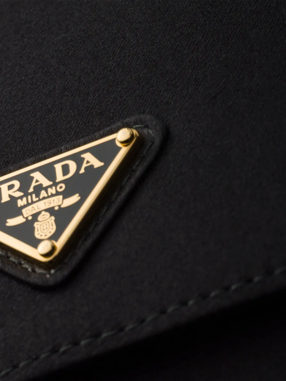 Prada Satijnen mini-schoudertas Zwart
