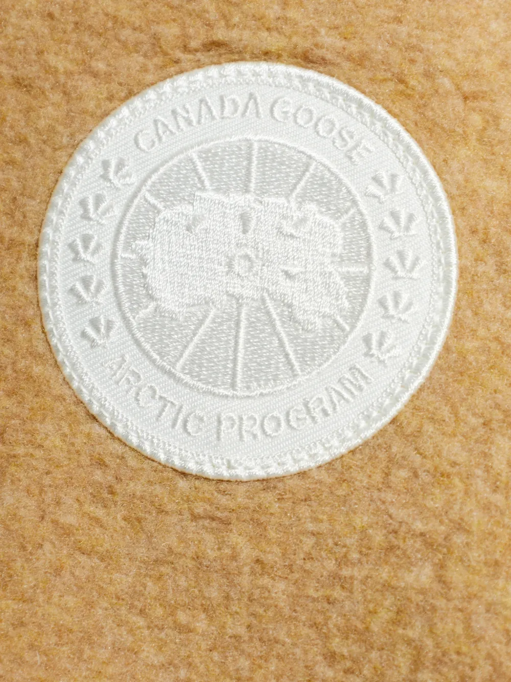 Canada Goose Oversized jack met capuchon Beige