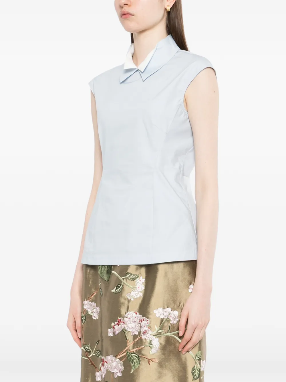 Collared Sleeveless Blouse