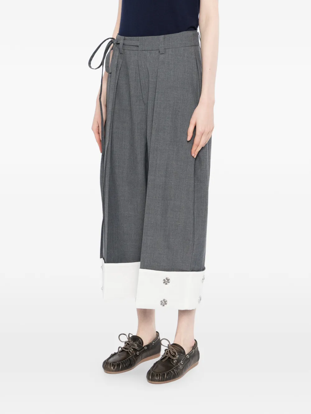  Ao Yes Pleated Cropped Trousers - Grey 