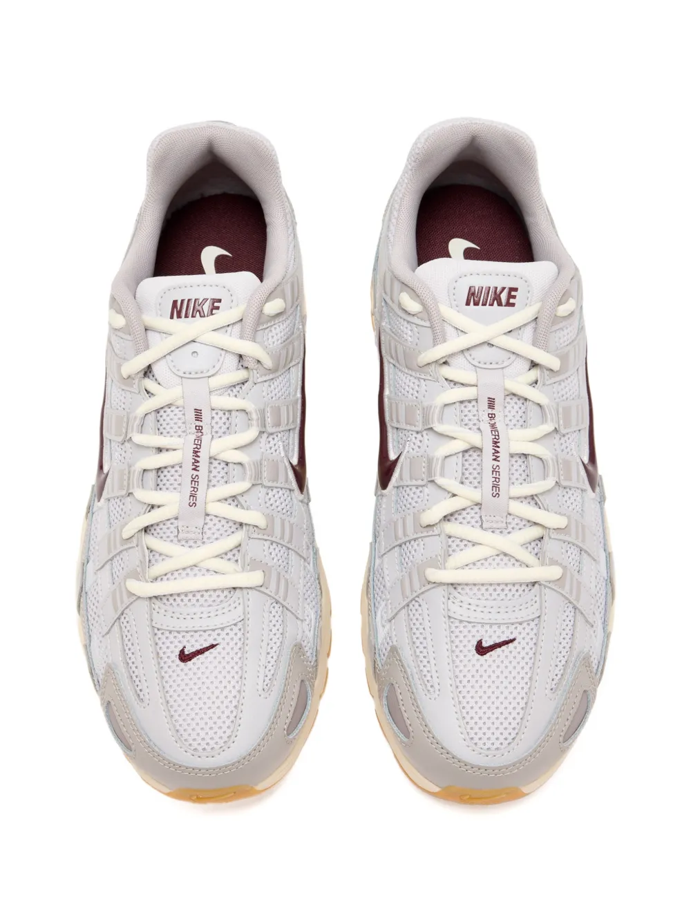 Nike P-6000 sneakers met logo Grijs