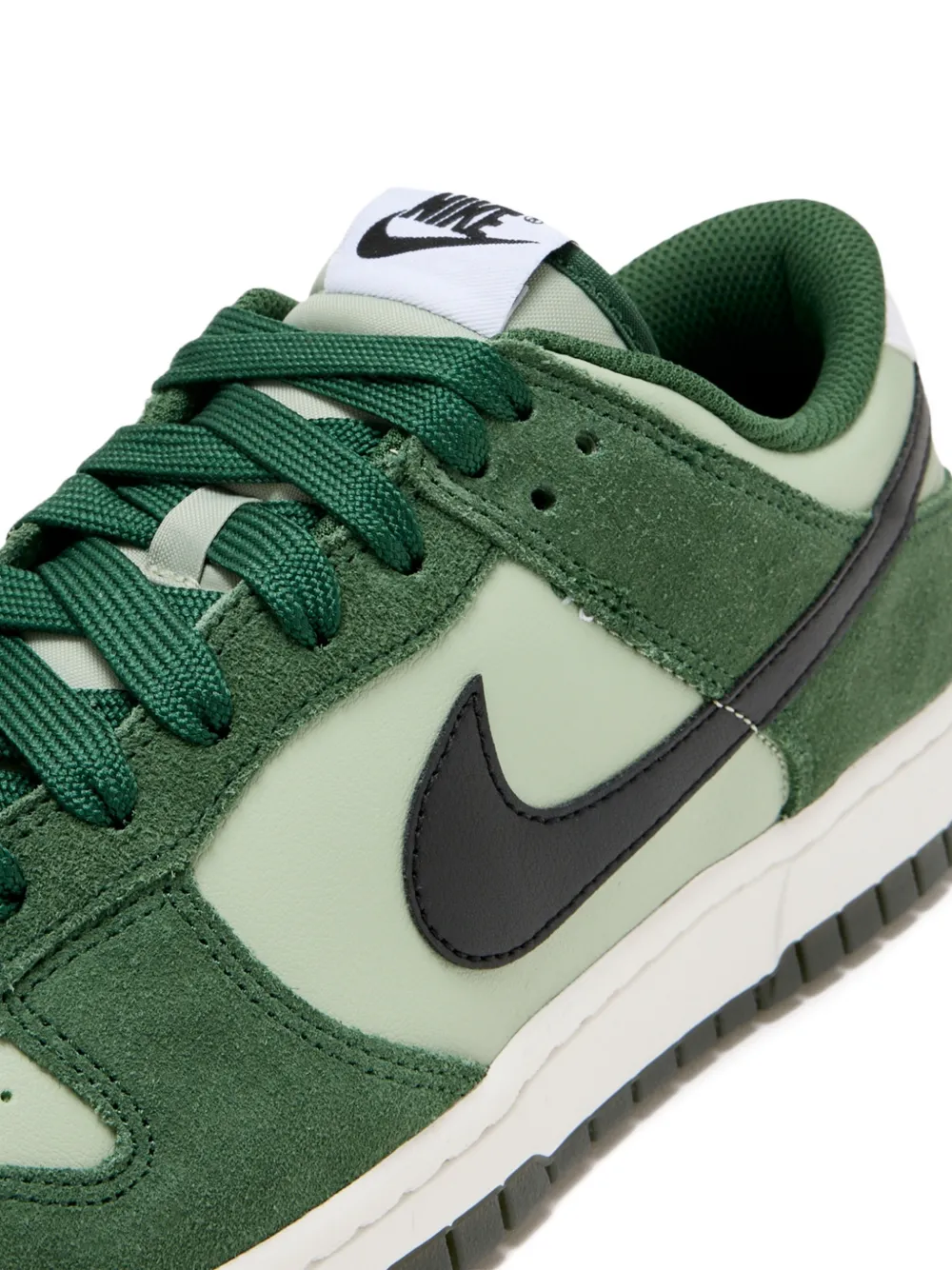 Nike Dunk Low Retro SE sneakers Groen