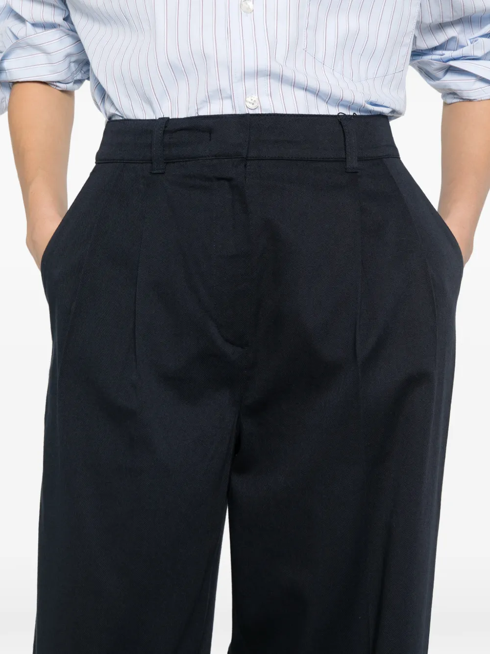DUNST Geplooide pantalon Zwart