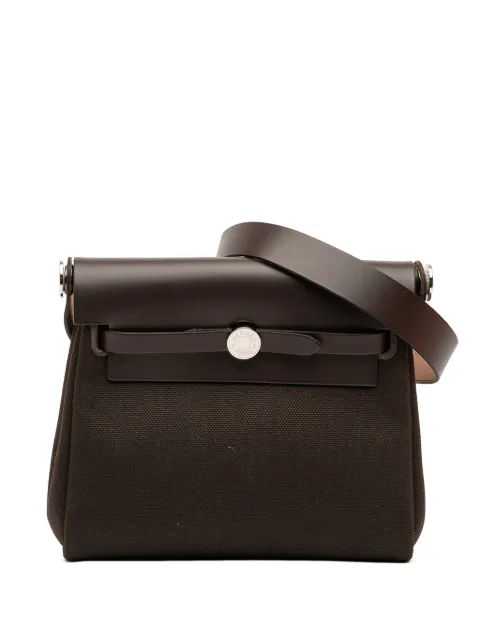 Hermès Pre-Owned 2025 Military Toile and Vache Hunter Herbag Zip 20 crossbody bag