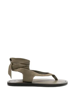 Leo leather ankle boots in black - A Emery