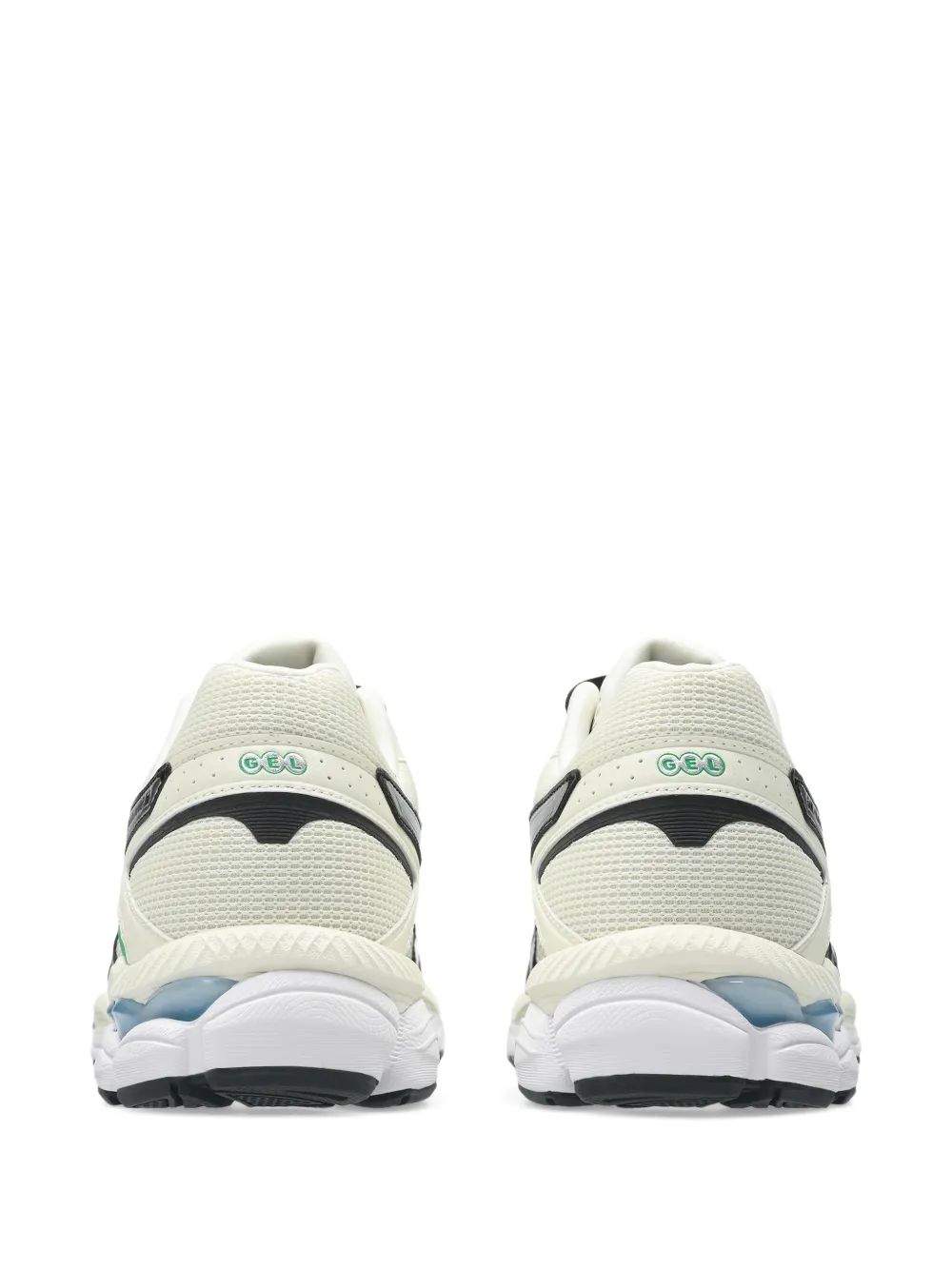 ASICS Gel-Cumulus 16 sneakers Beige