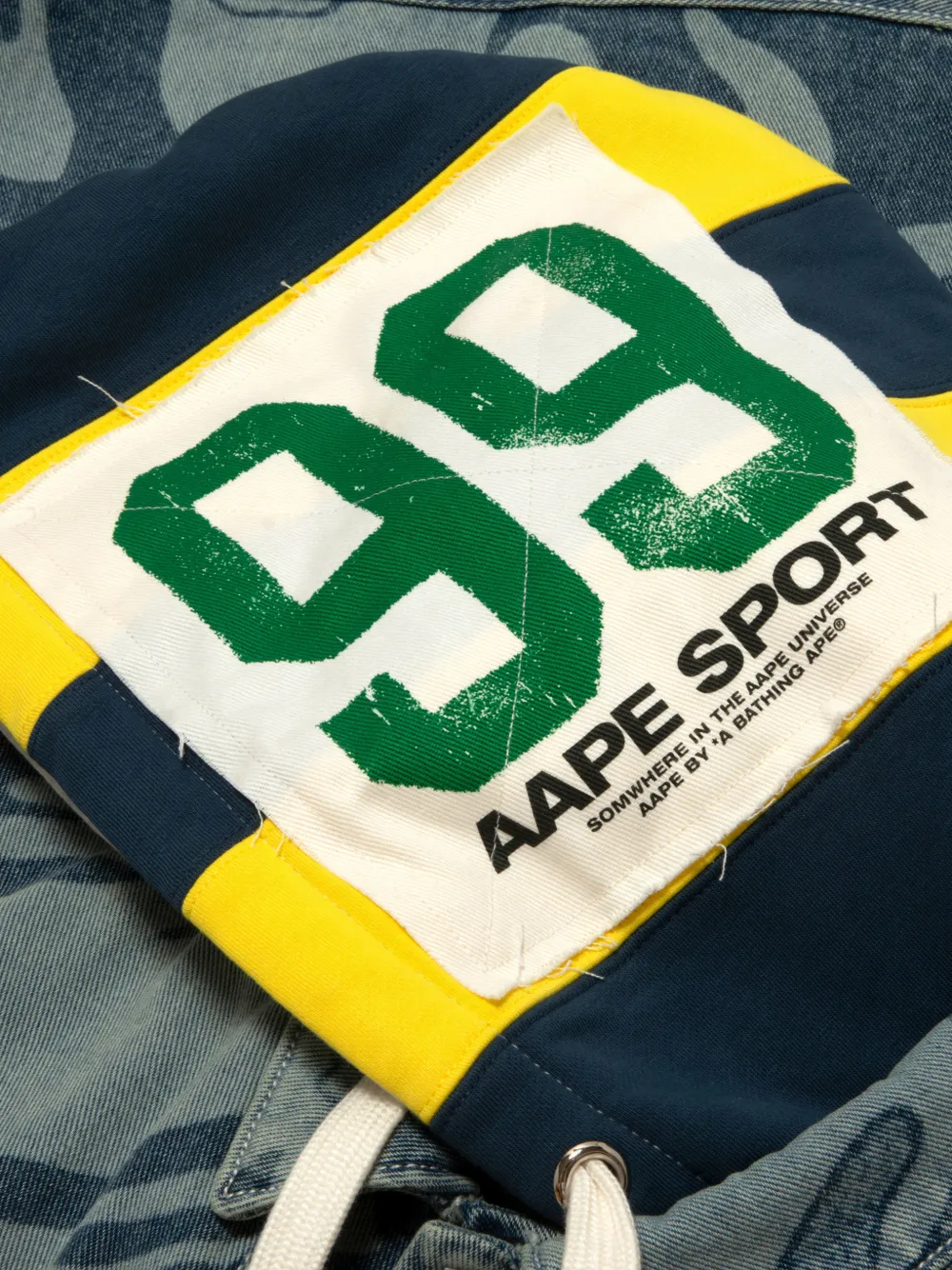 AAPE BY *A BATHING APE Jack met capuchon Blauw