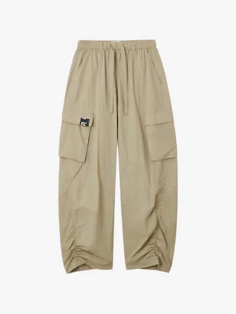 izzue pantalones cargo con cordones en la pretina
