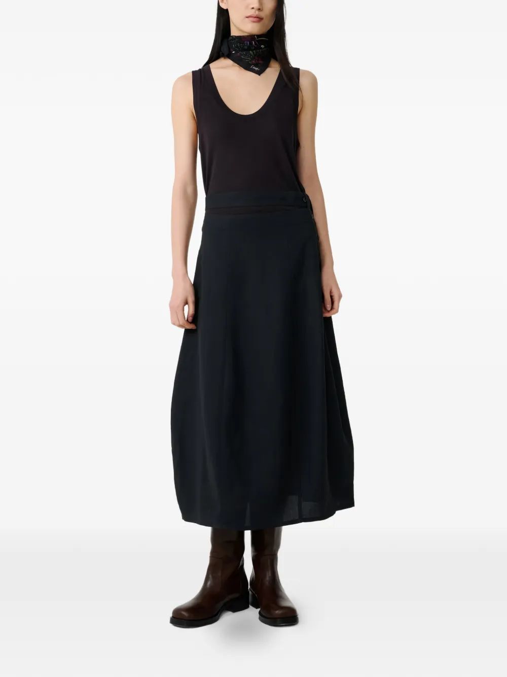 Studio Nicholson Orcha midi-rok met gestrikte taille en knoop Zwart