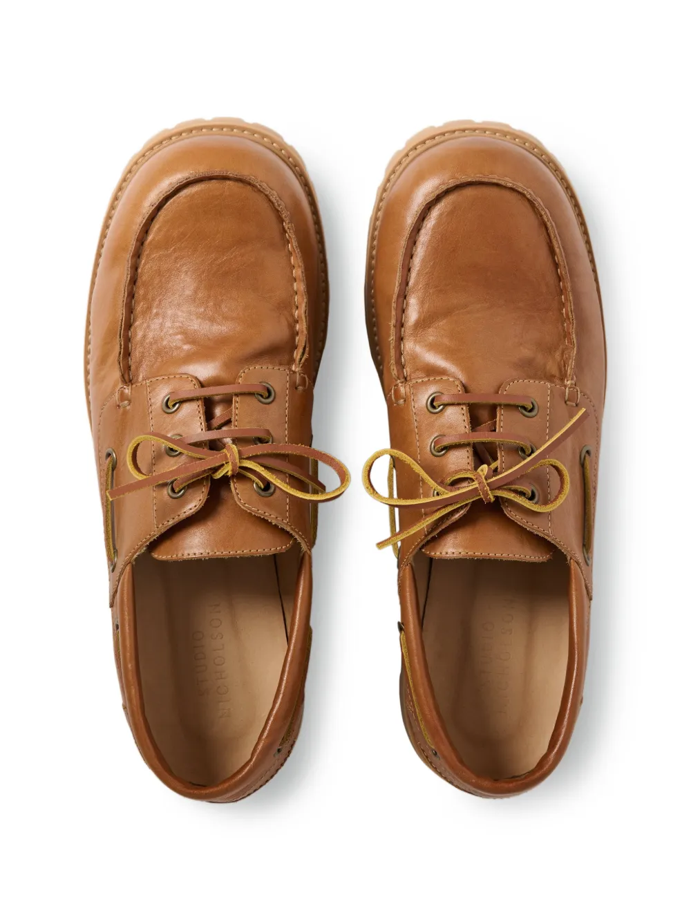Studio Nicholson Guston gerafelde leren bootschoenen Bruin