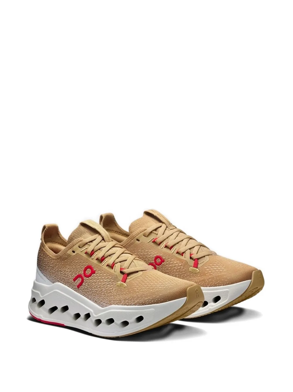On Running Cloudsurfer Max sneakers Beige