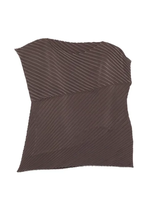 Issey Miyake pleated T-shirt