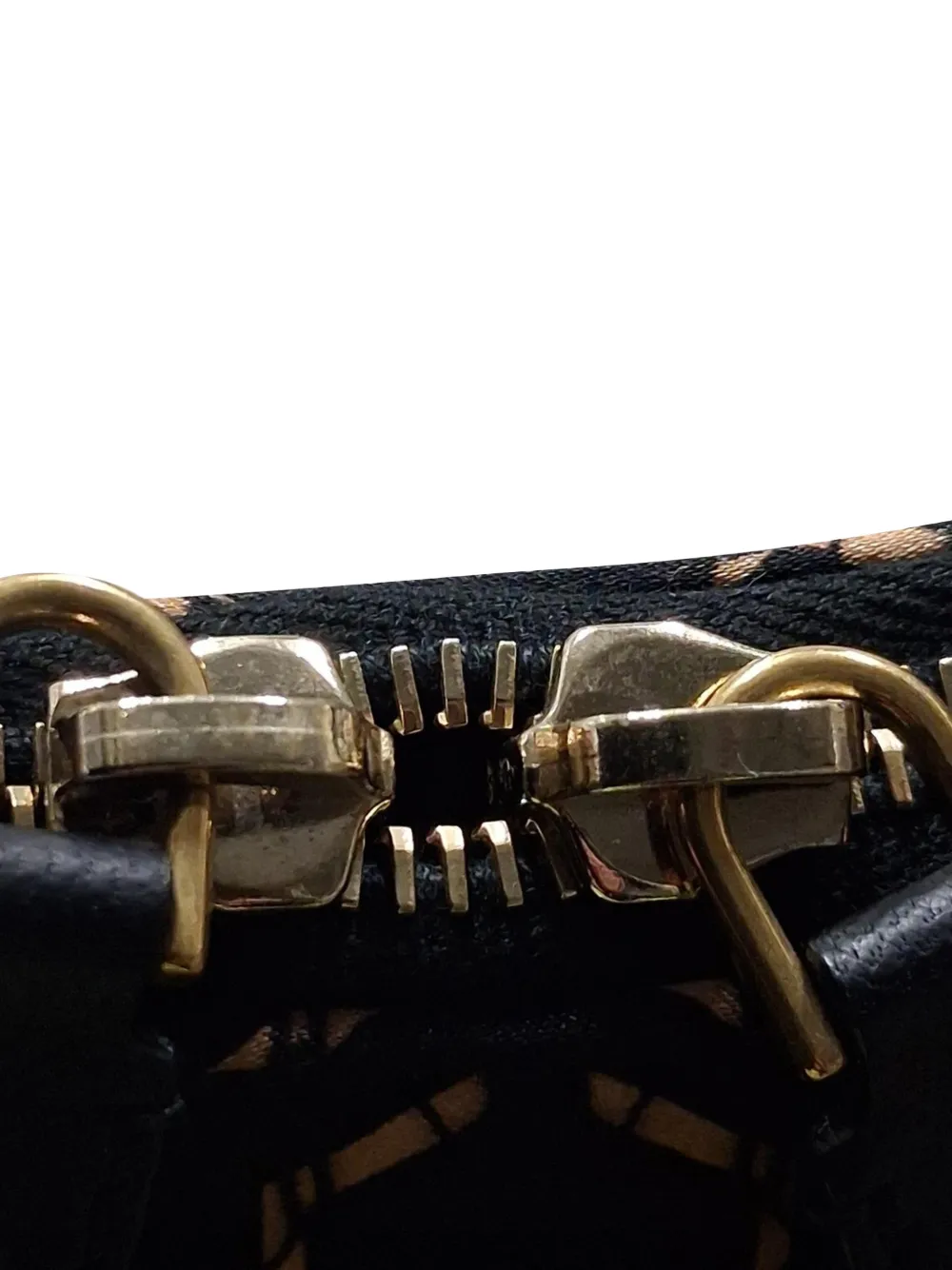 Manta Printed Leather Clutch