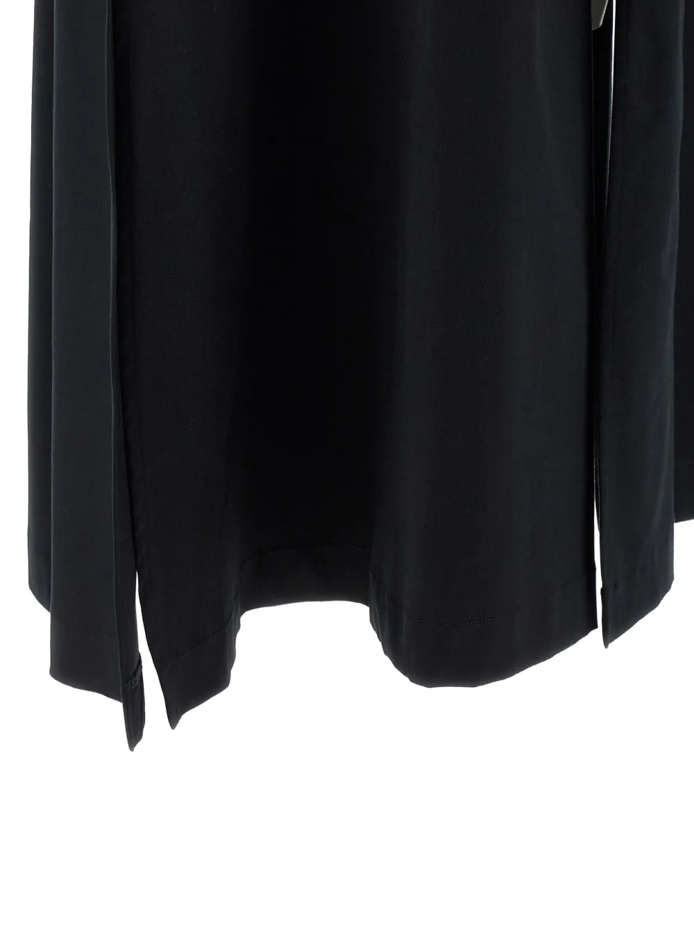  Thelatest Daisy Slit Skirt - Black 