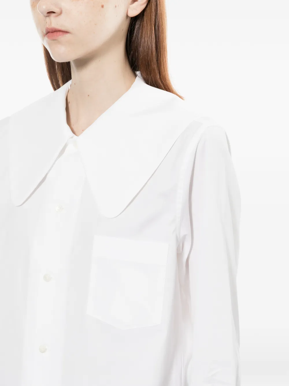 spread collar long-sleeve shirt