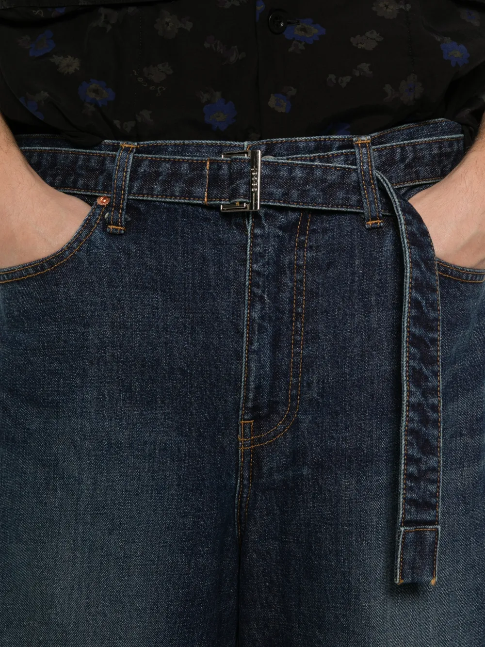 sacai Shorts met ceintuur en knopen Blauw