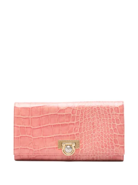 Versace Pre-Owned 1990s croc-embossed clutch bag