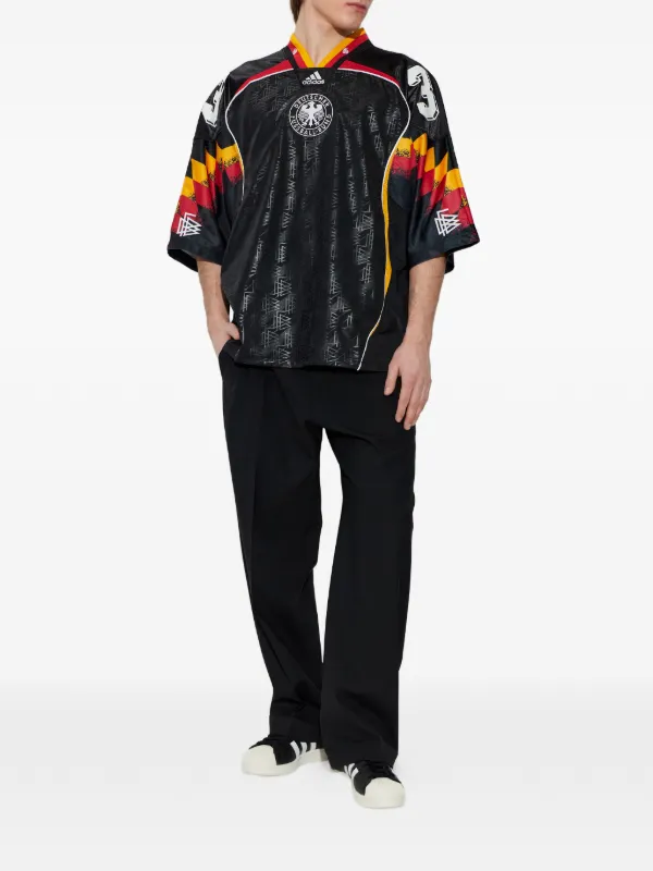Adidas Vネック Tシャツ | ブラック | FARFETCH JP