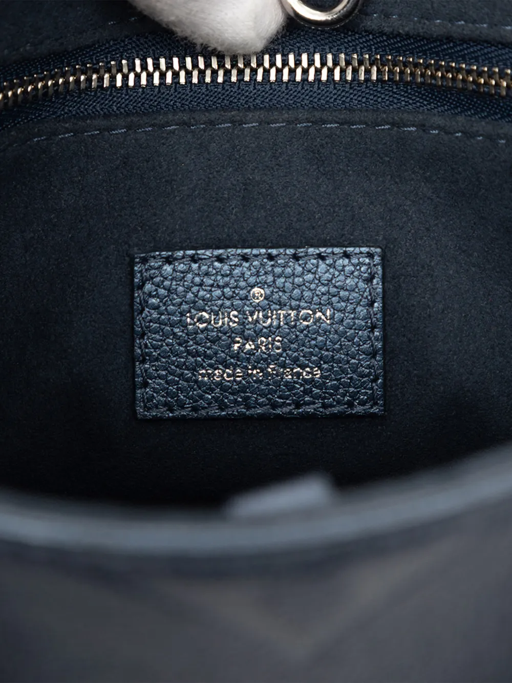 2021-2025 Metallic Monogram Giant Empreinte Onthego Pm Satchel