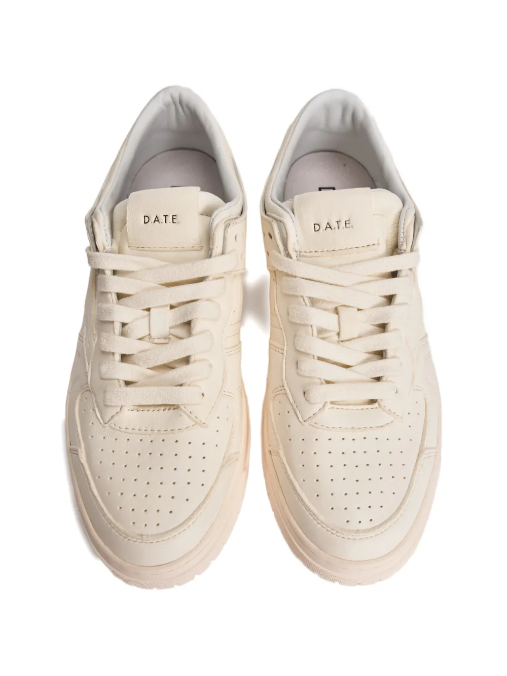 D.A.T.E. Torneo sneakers met geperforeerde details Beige
