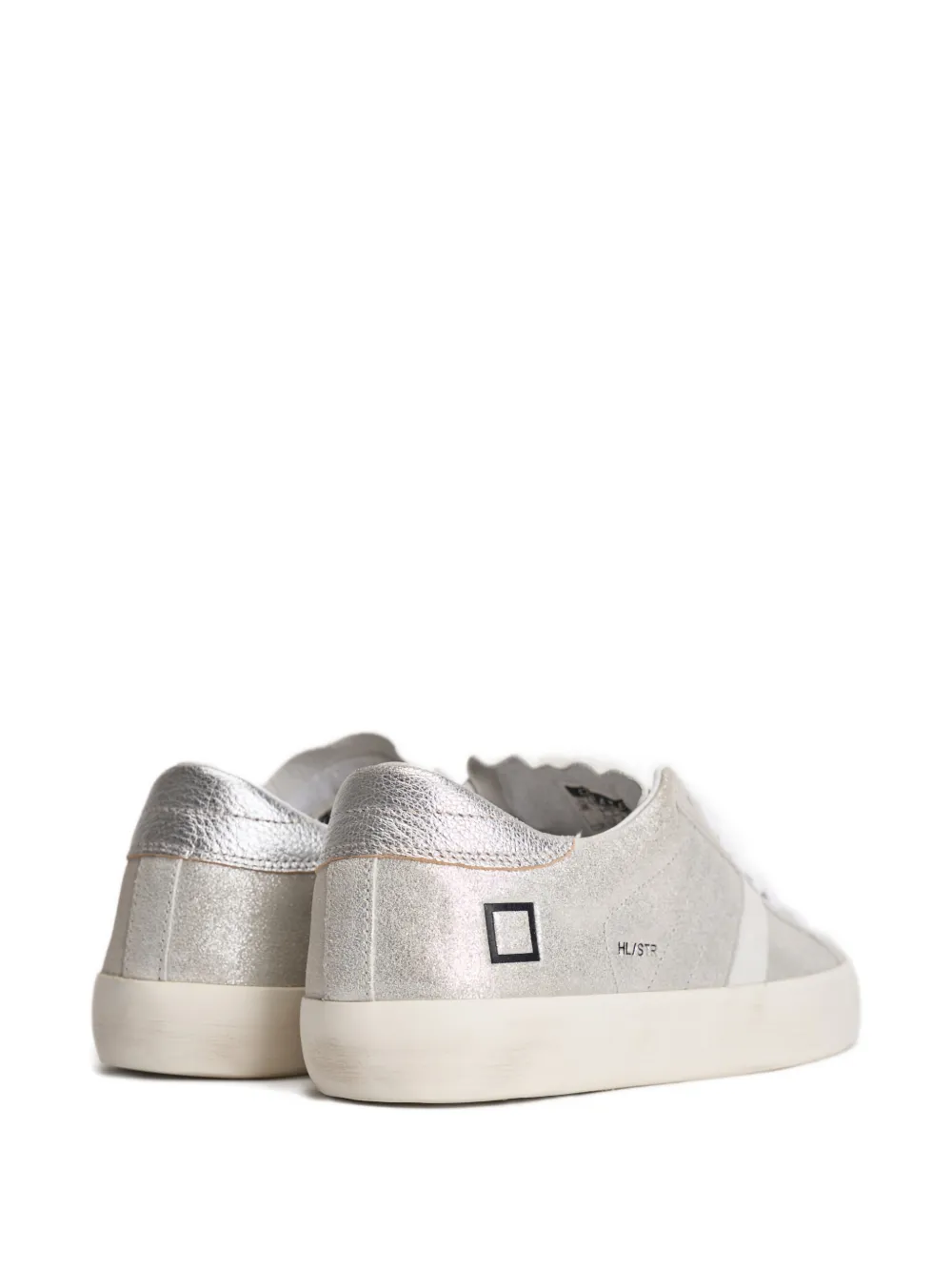 D.A.T.E. Hill Low Stardust sneakers met metallic afwerking Zilver